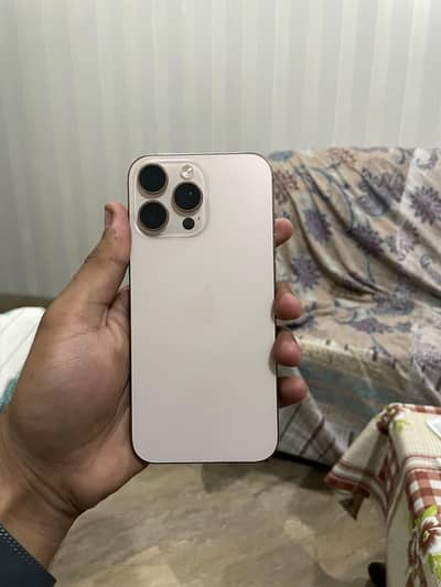 Apple iPhone 16 Pro Max