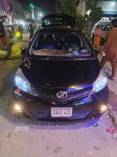 Toyota Vitz 2015