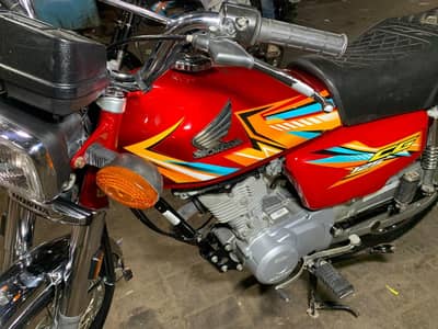HoNda125
