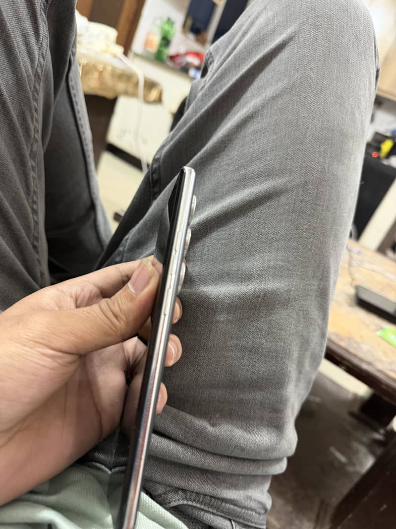 Tecno CAMON 40 Pro 5