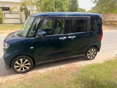 Daihatsu Tanto 2022