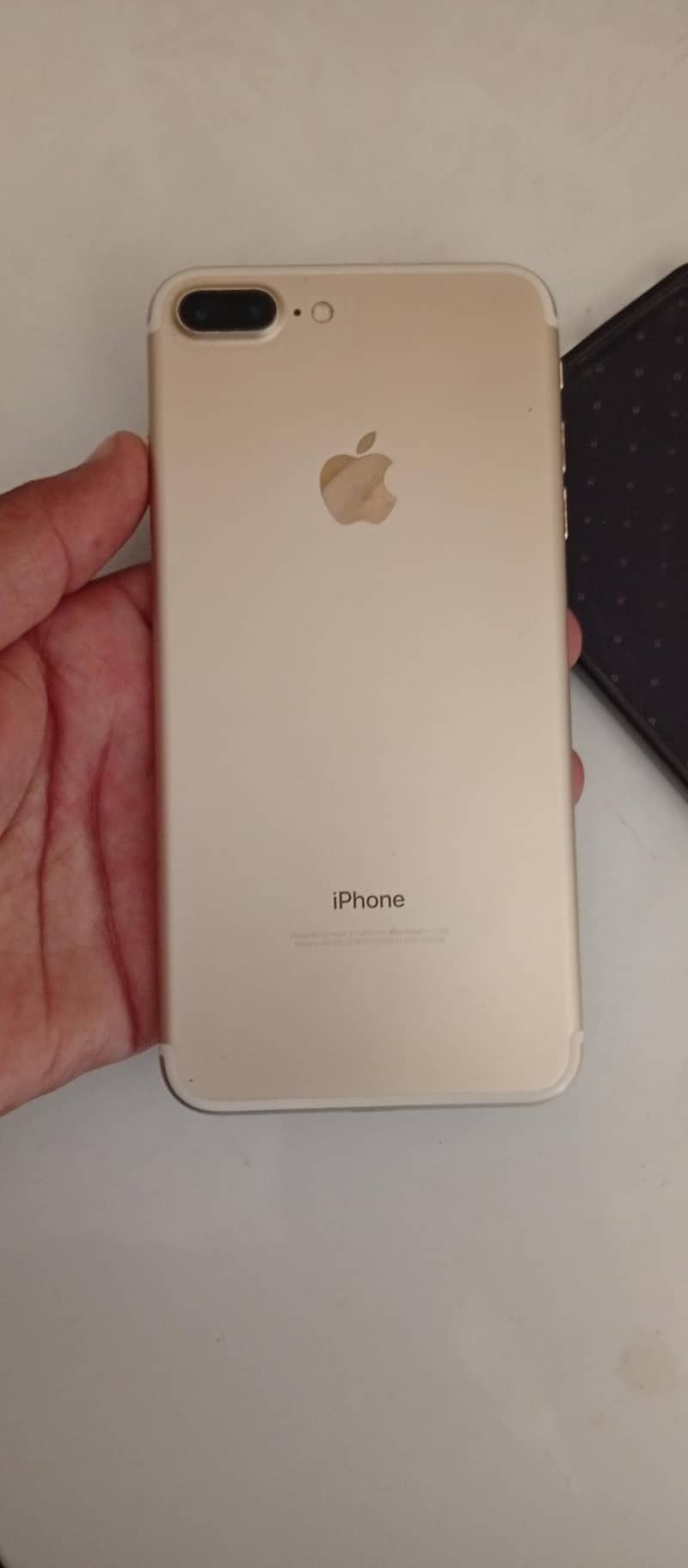 Apple iPhone 7 Plus 1
