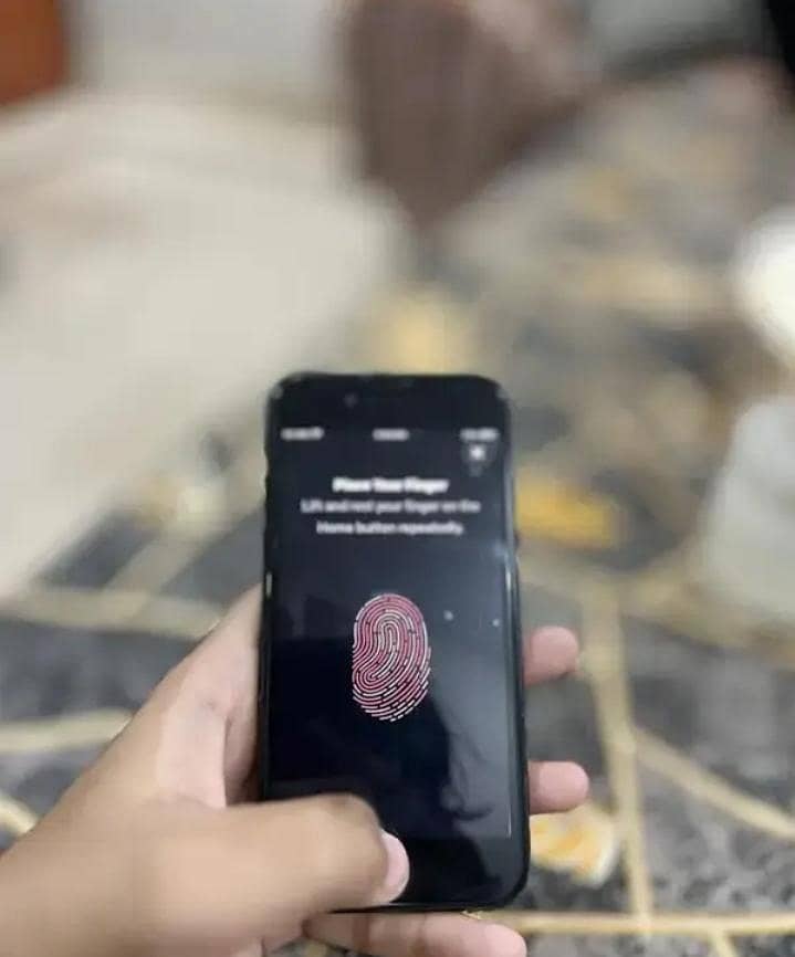 iphone SE 3rd 4