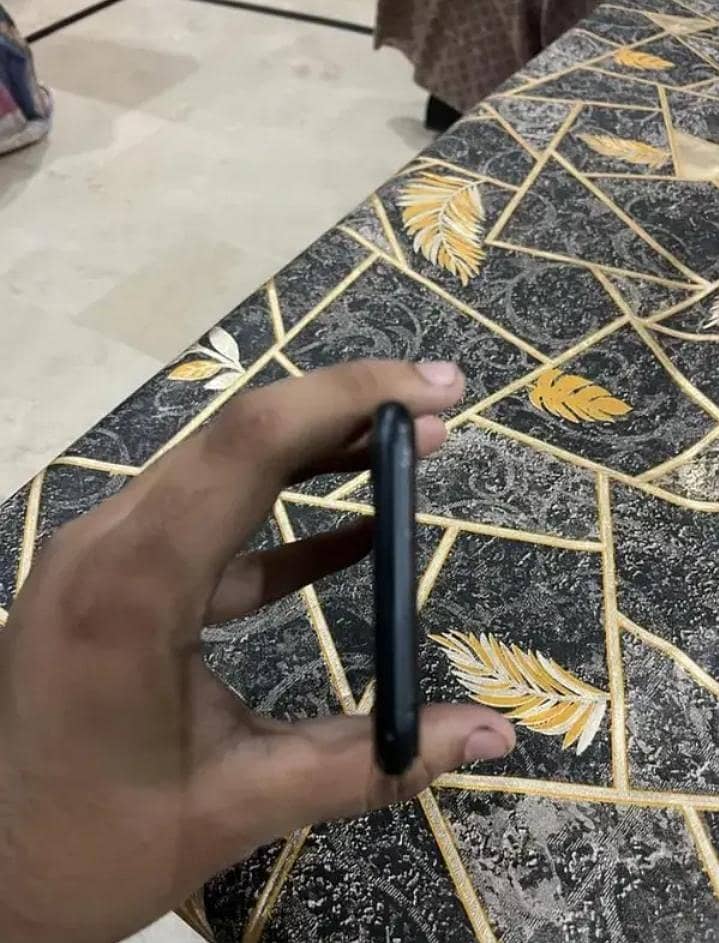 iphone SE 3rd 8