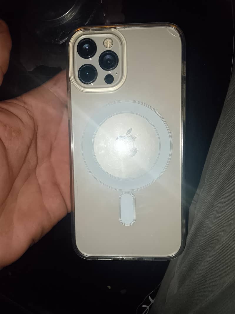 Apple iPhone 12 Pro 0