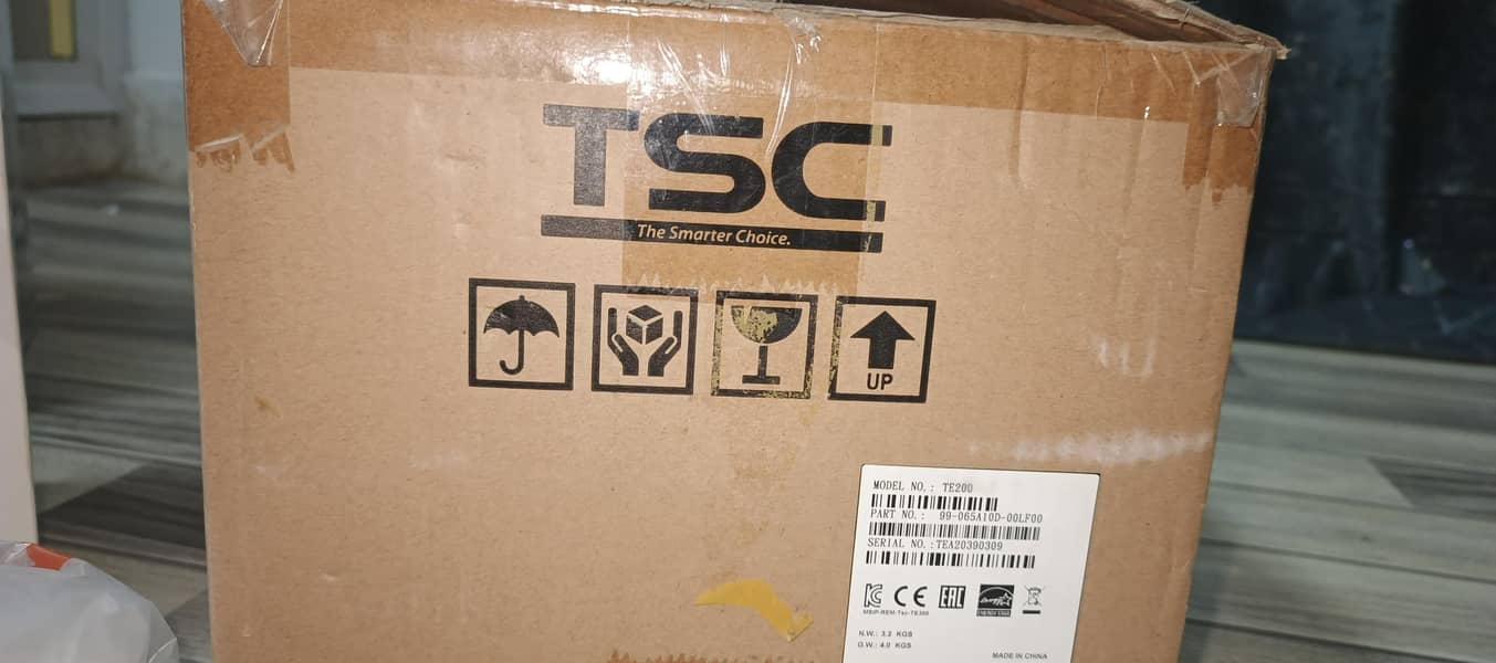 TSC BAR CODE PRINTER | NEW | TE200 model 1