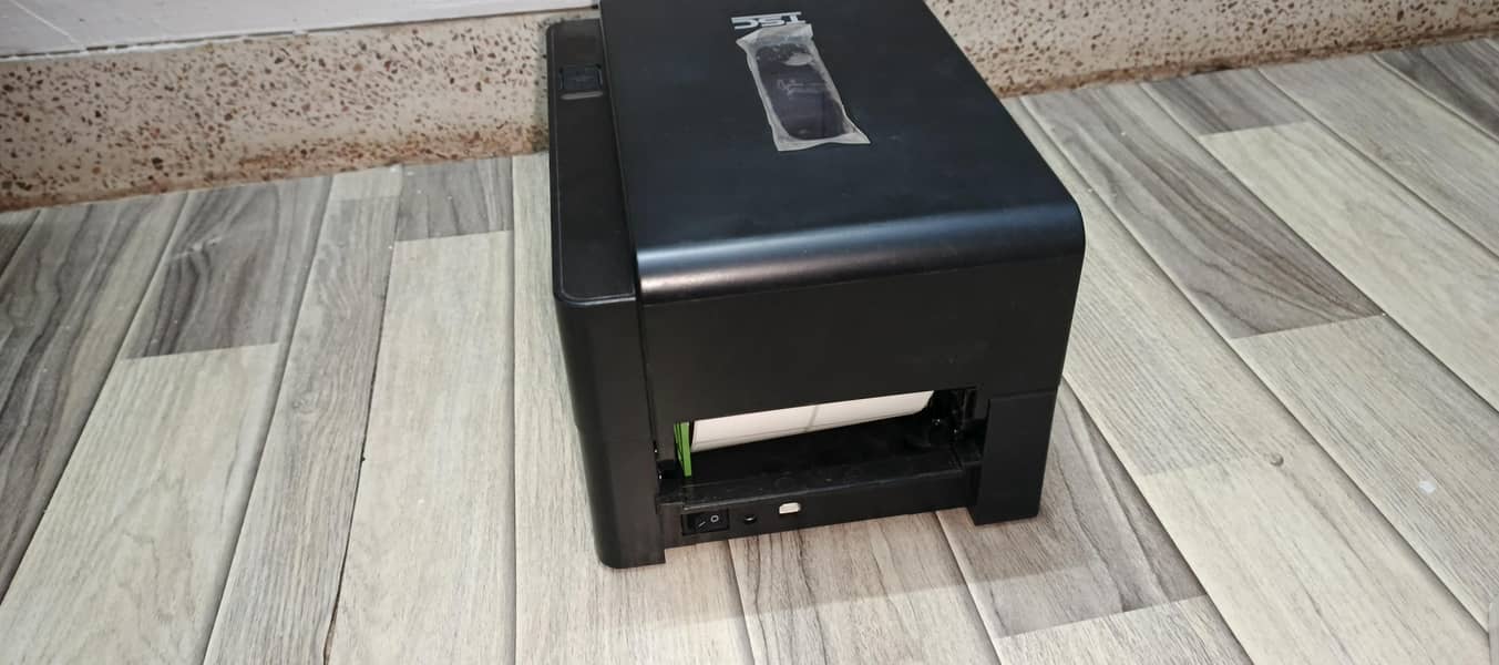 TSC BAR CODE PRINTER | NEW | TE200 model 6