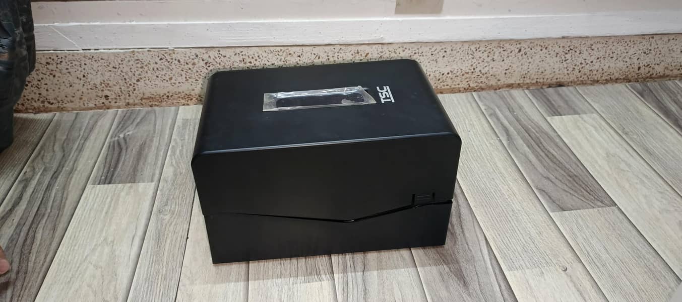 TSC BAR CODE PRINTER | NEW | TE200 model 7