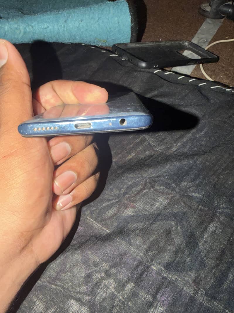 Techno camon 16 8/128 4