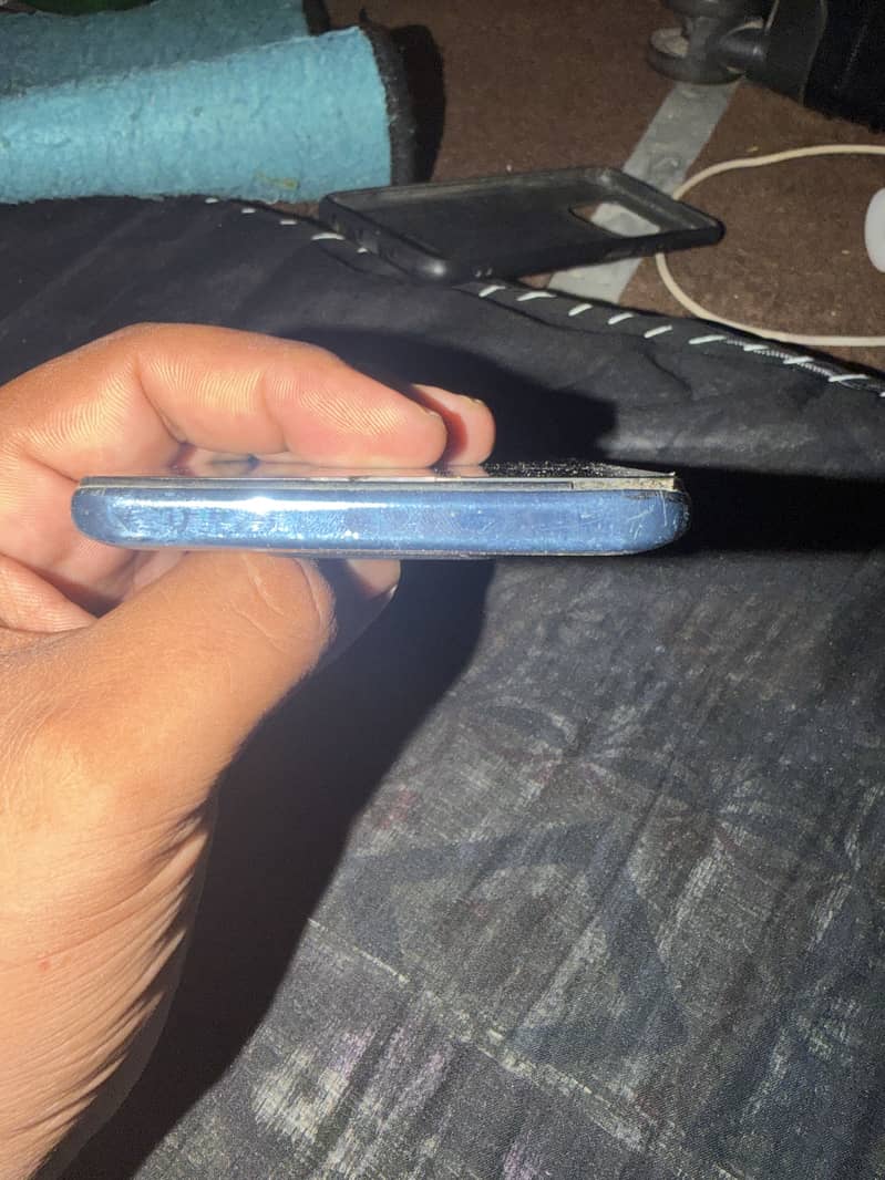 Techno camon 16 8/128 6