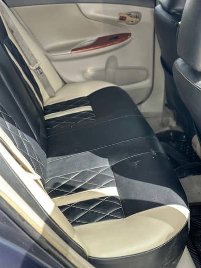 Toyota Corolla Altis 2011