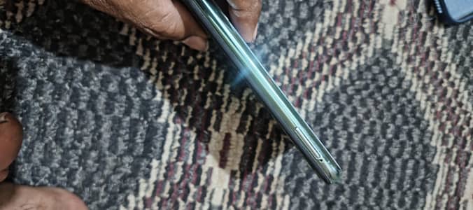 Vivo Y17