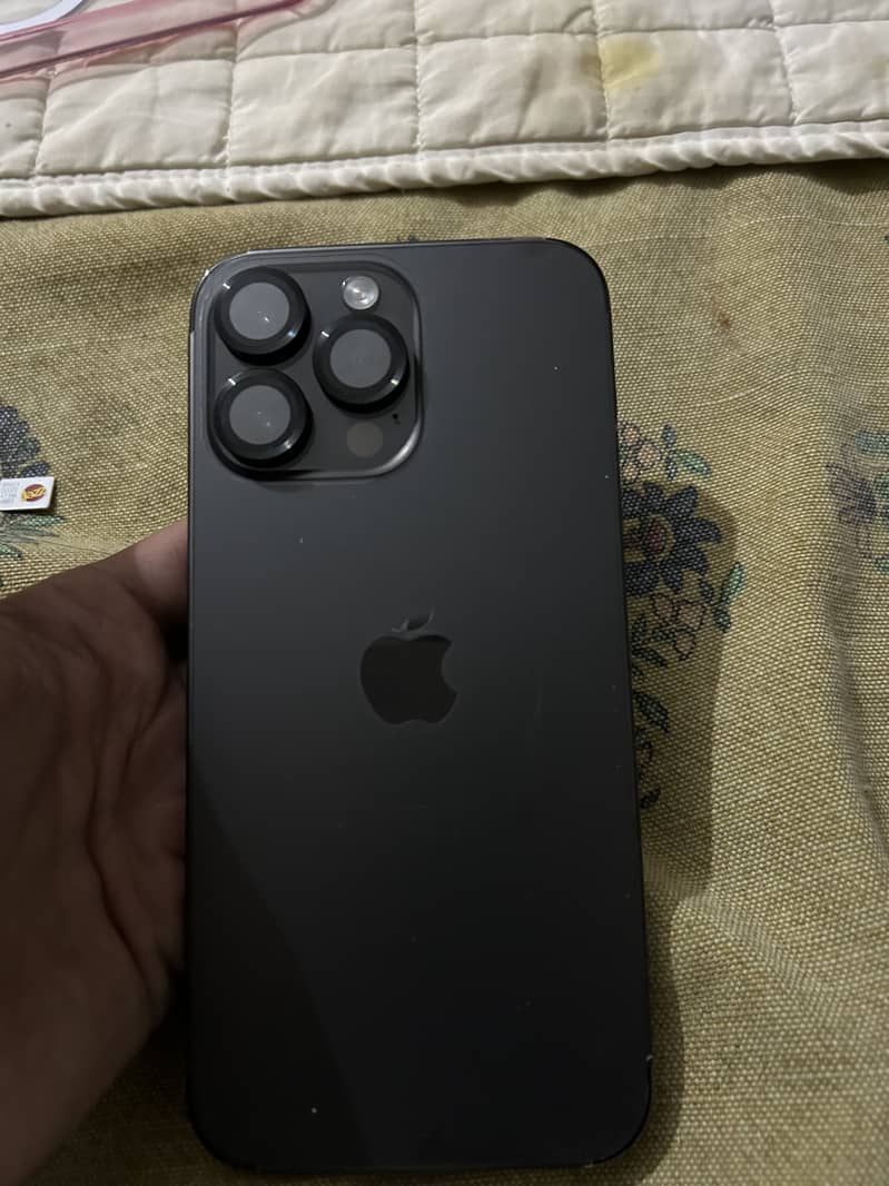 Apple iPhone 14 Pro Max 0