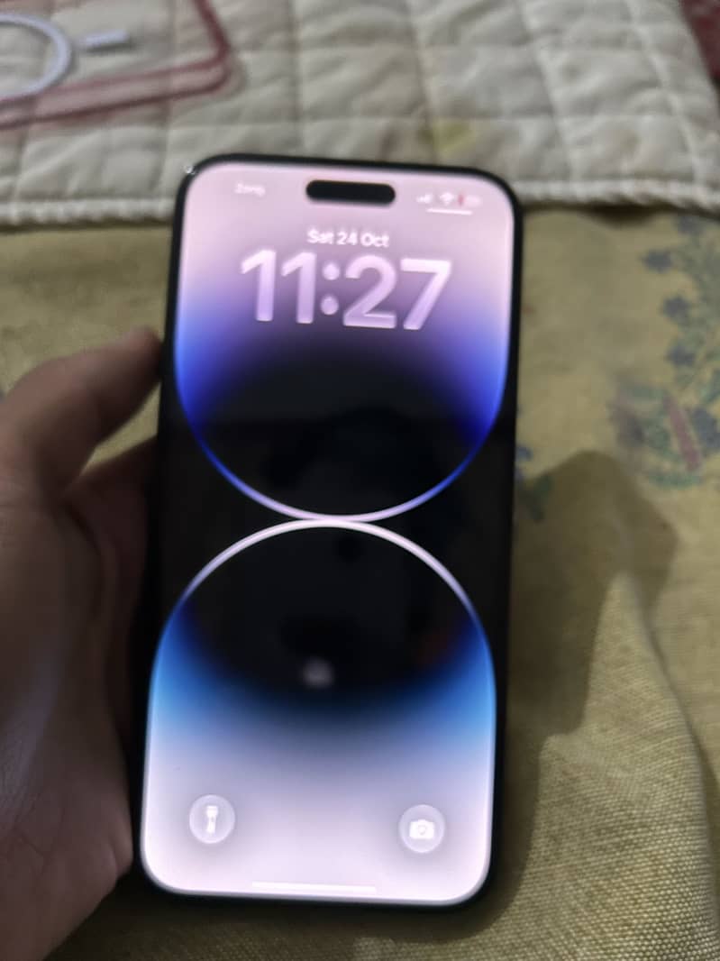 Apple iPhone 14 Pro Max 1