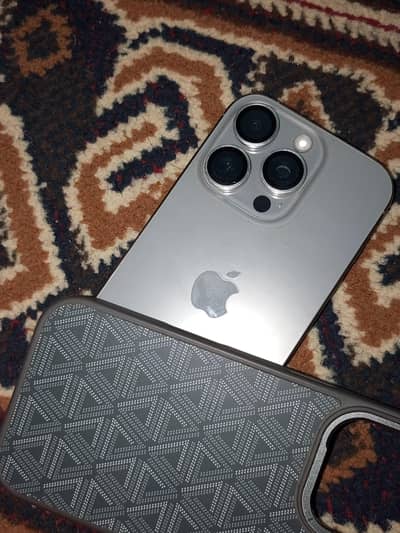 Apple iPhone 16 Pro JV