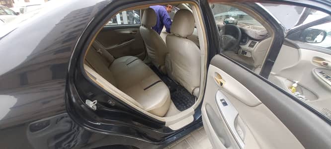 Toyota Corolla GLI 2011