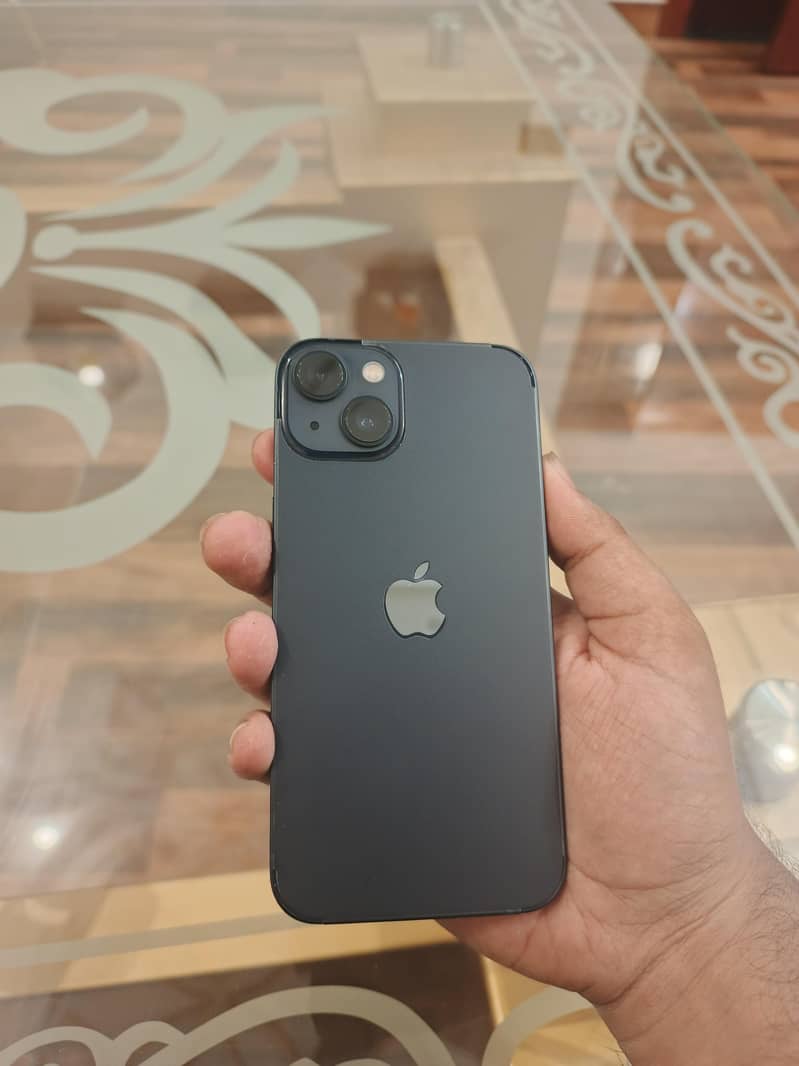 Apple iPhone 13 2