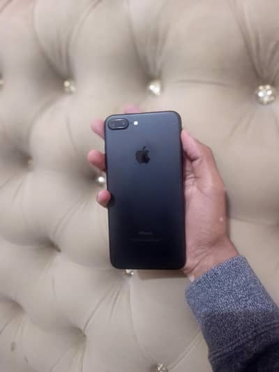 Apple iPhone 7 Plus 128Gb ALL OKAY 10/10,