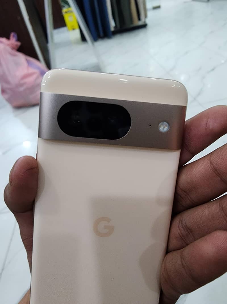 Google Pixel 8 0