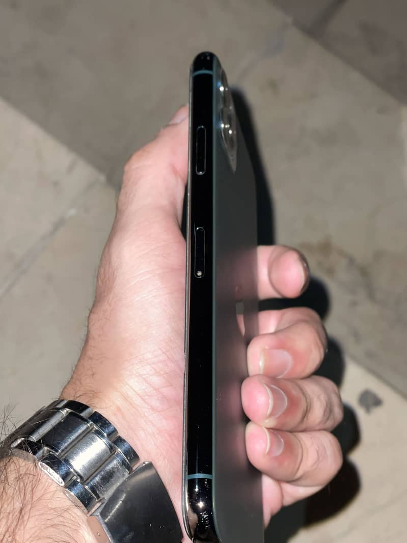 iPhone 11 Pro Max (FU) 5