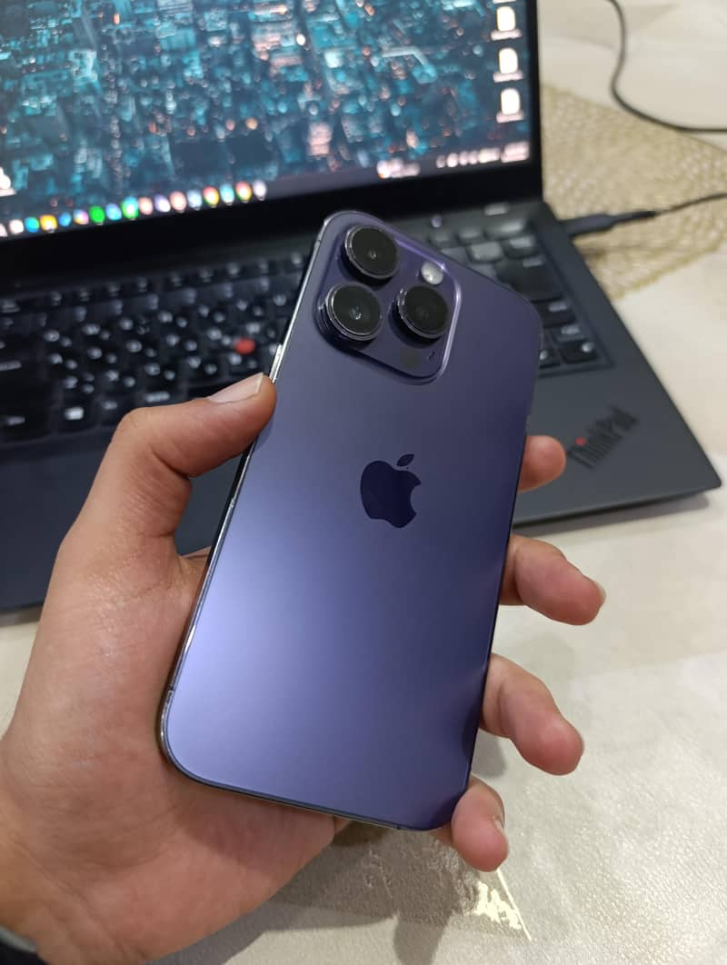 Apple iPhone 14 Pro 0