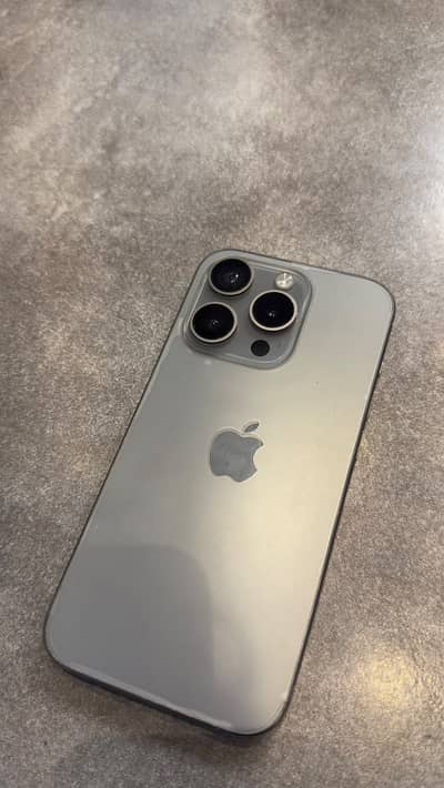 Apple iPhone 15 Pro