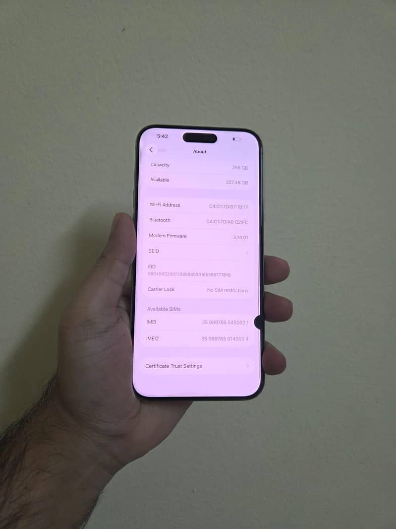 Apple iPhone 15 Pro Max 4