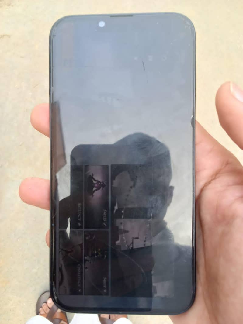 Apple iPhone 13 2