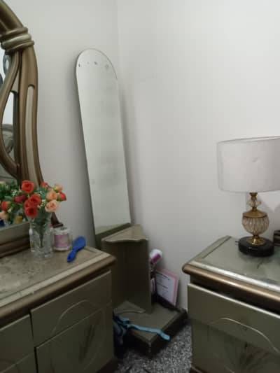 complete Double bed set urgent for sale
