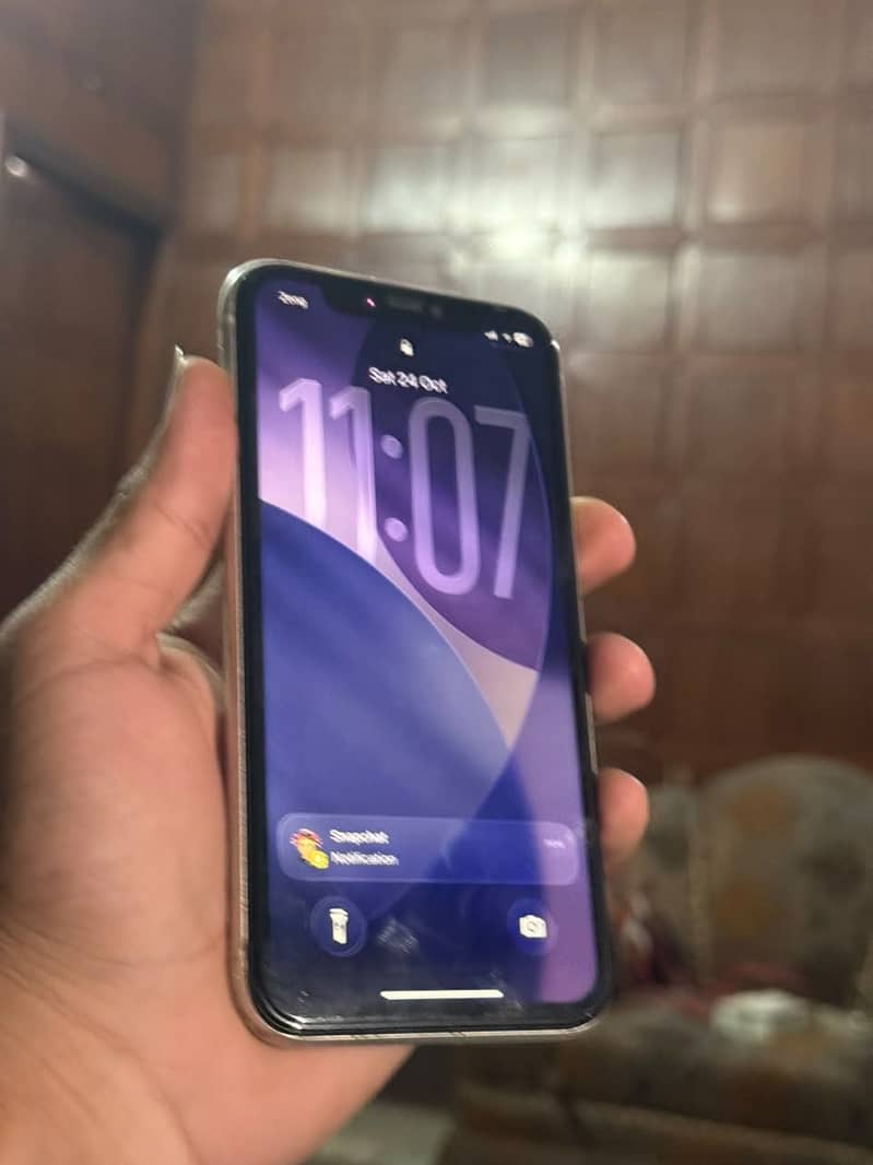 Apple iPhone 11 5