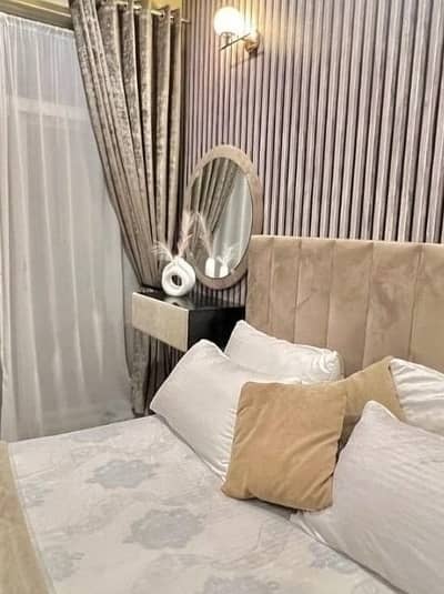 Gulberg Greens Islamabad , Daily, Or Weekly Basis One Bedroom fully Luxury Apartment Available For rent Gulberg greens Islamabad & Bahria Town Islamabad Phase1, Phase 4, Or Phase 7 Luxury Apt Available