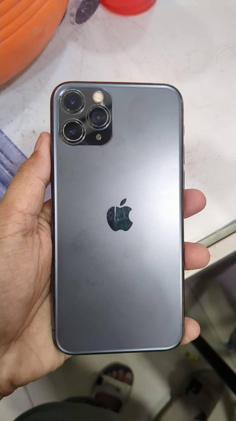 Apple iPhone 11 Pro 0