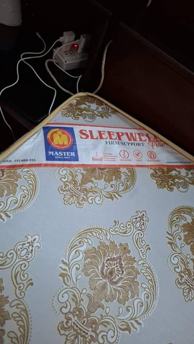 molty foam king size mattress