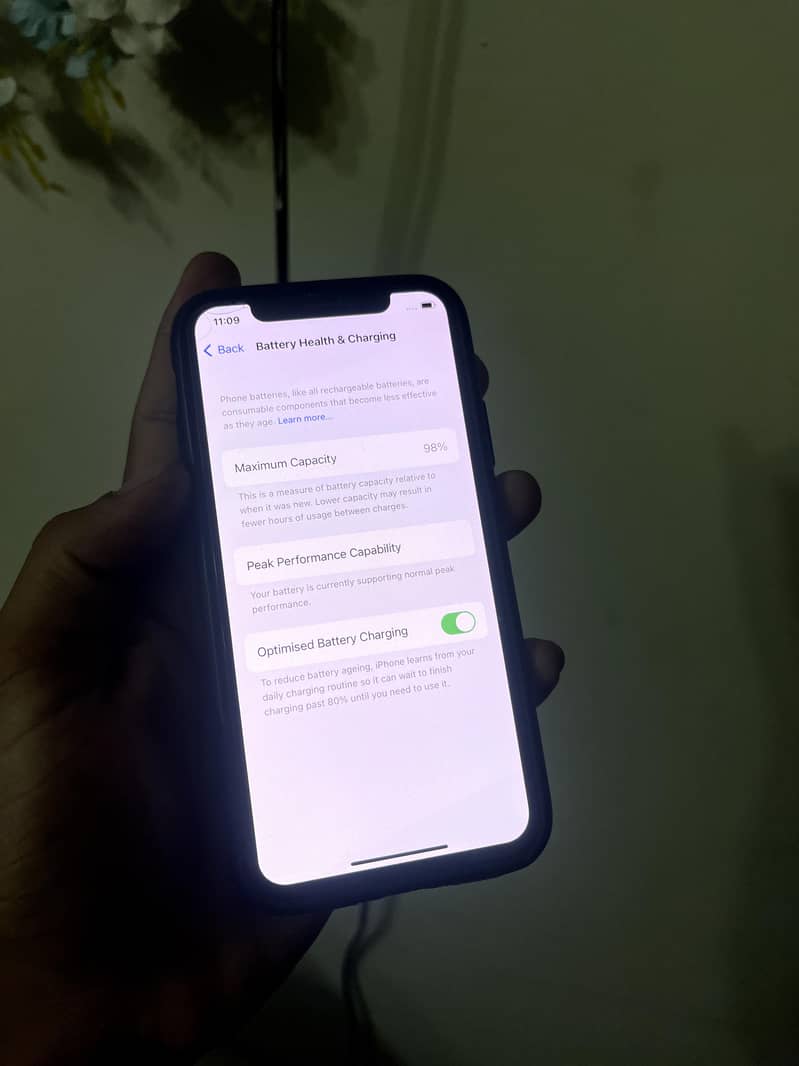 Apple iPhone X 3