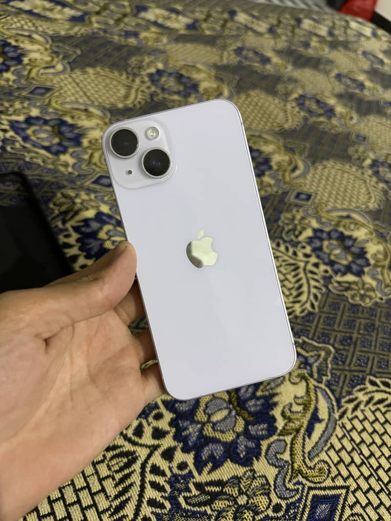 Apple iPhone 14 jv 0