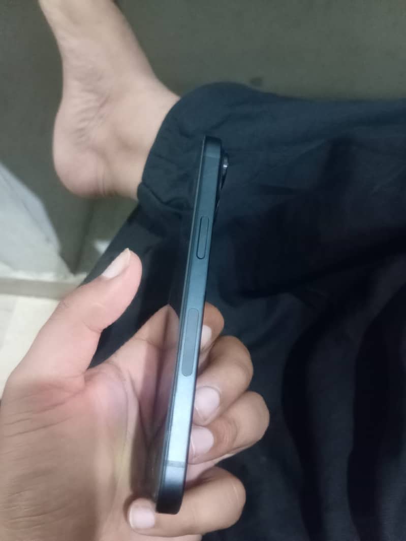 Apple iPhone 15 1