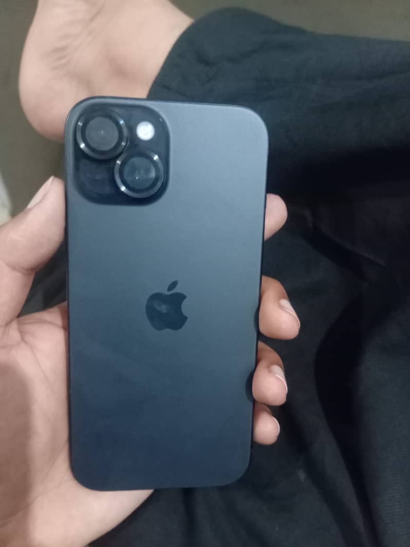 Apple iPhone 15 5