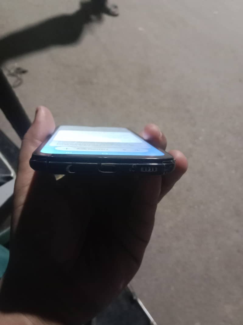 Samsung Mobile A70 5