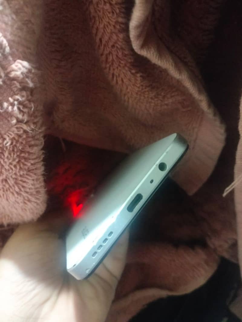 Realme C71 9