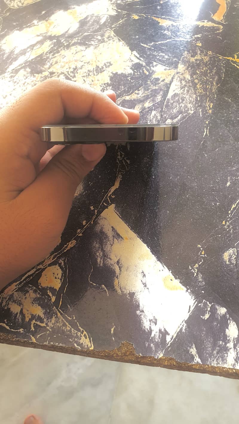 Apple iPhone 12 Pro 5