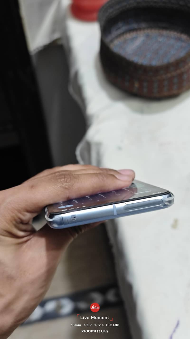 Google Pixel 8 Pro 2