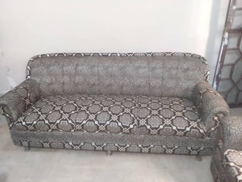 5 seater sofa 3