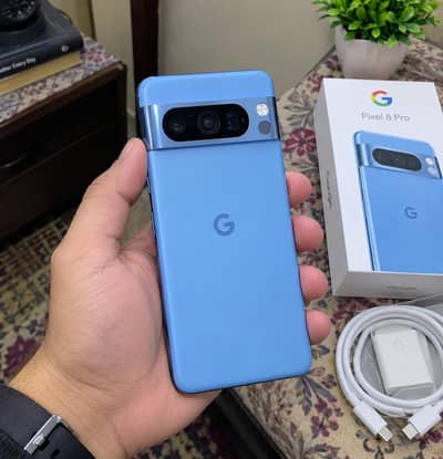 Google Pixel 8 Pro