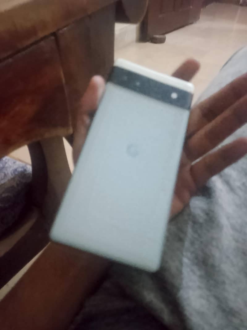 Google Pixel 6a 5