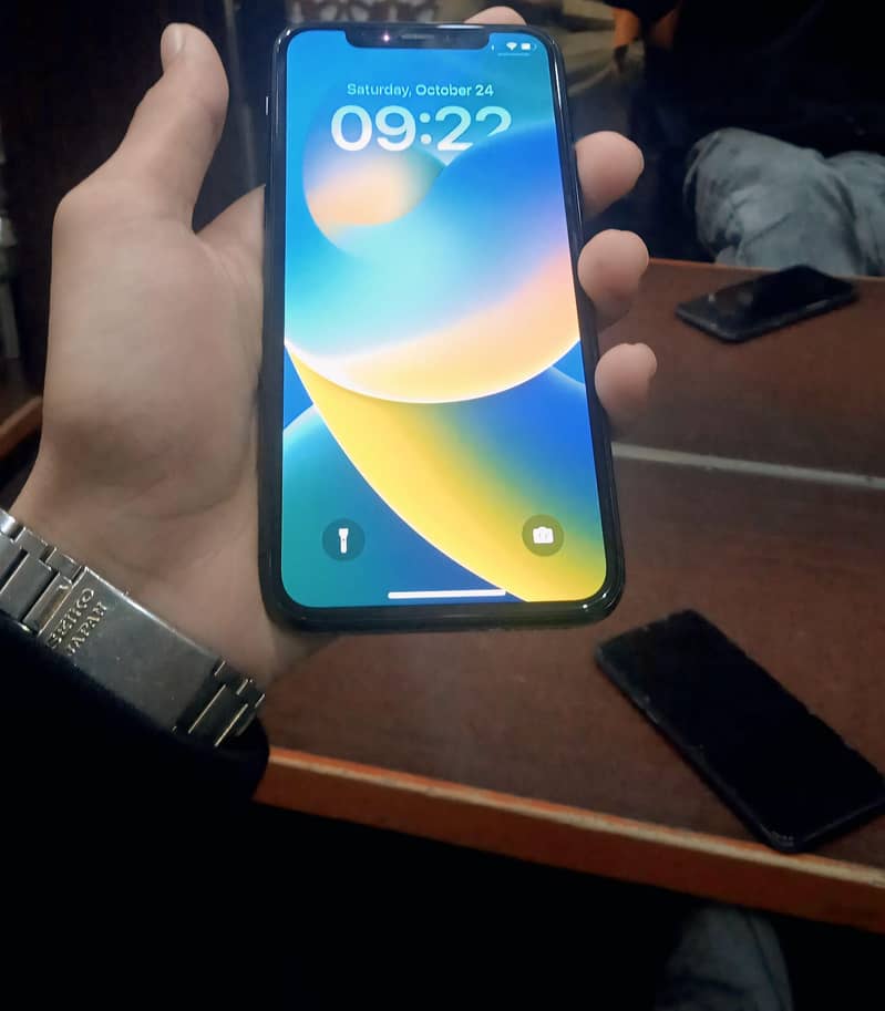 Apple iPhone 11 Pro 3