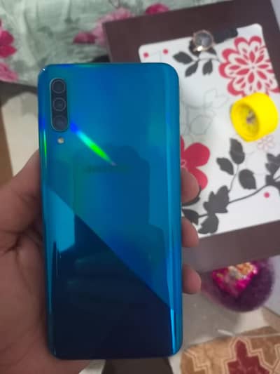 Samsung Mobile A30s