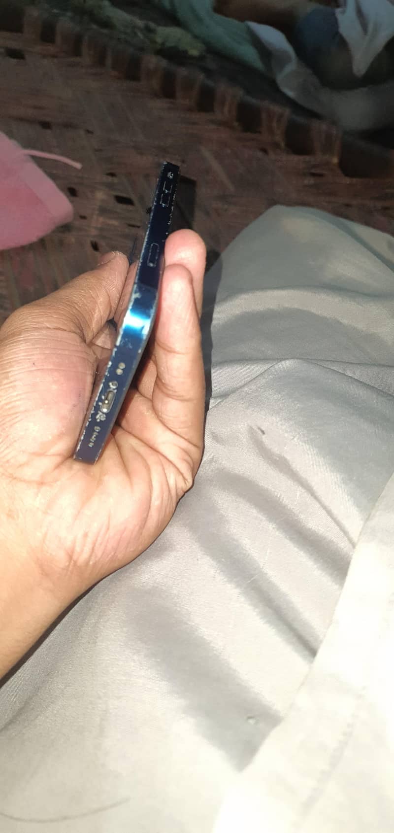 Apple iPhone 12 mini 3