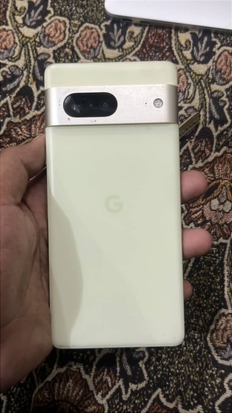 Google pixel 7 2