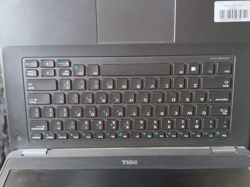 Dell Latitude E5470 0