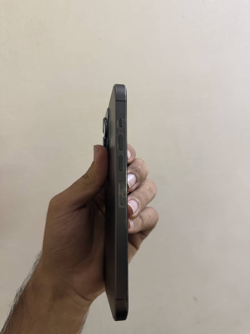Apple iPhone 13 Pro Max 5